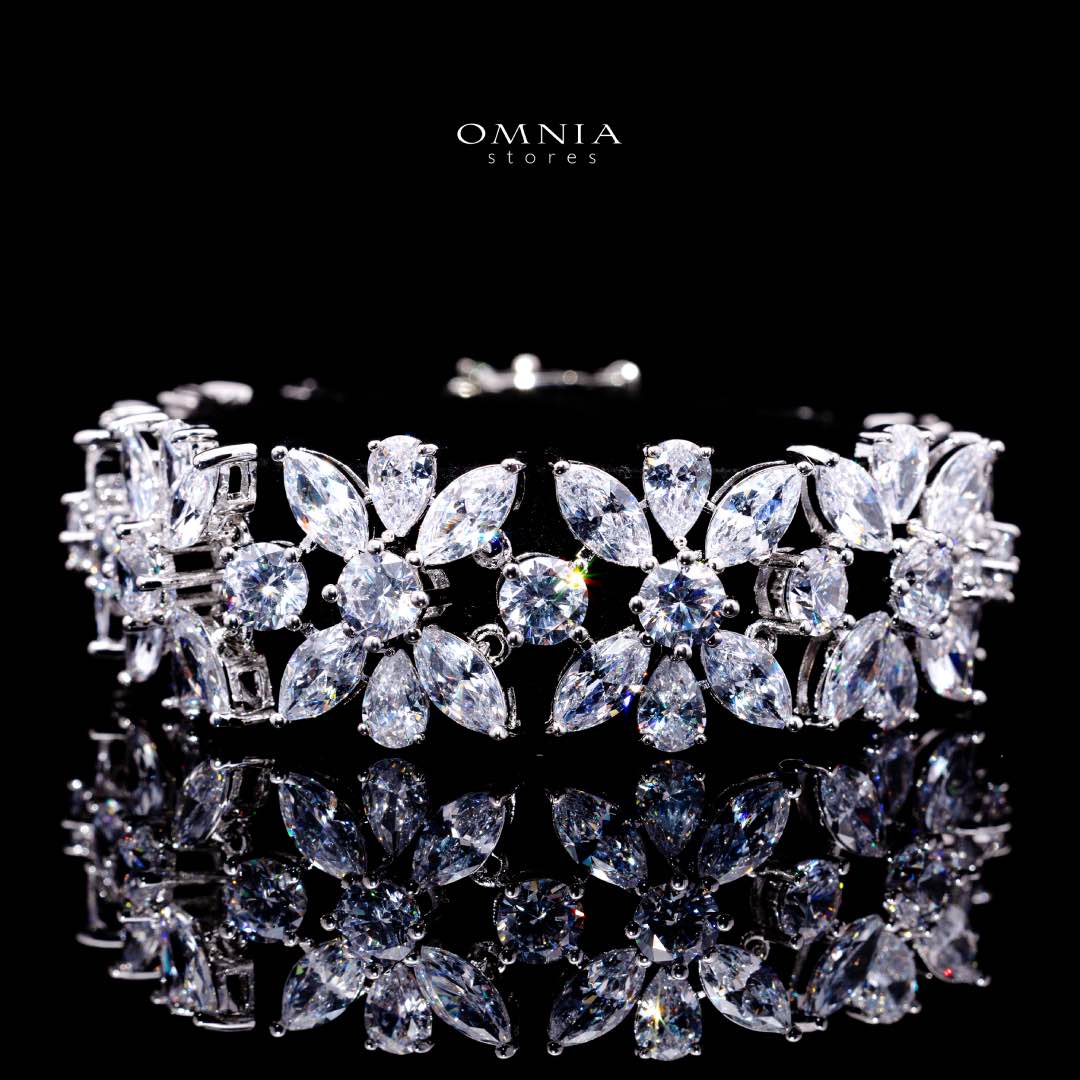 Omnia Sherine White Luxury Bridal Full Set with Emerald and Pear-Cut High-Quality Simulated Diamonds Rhodium Plated - Image 3