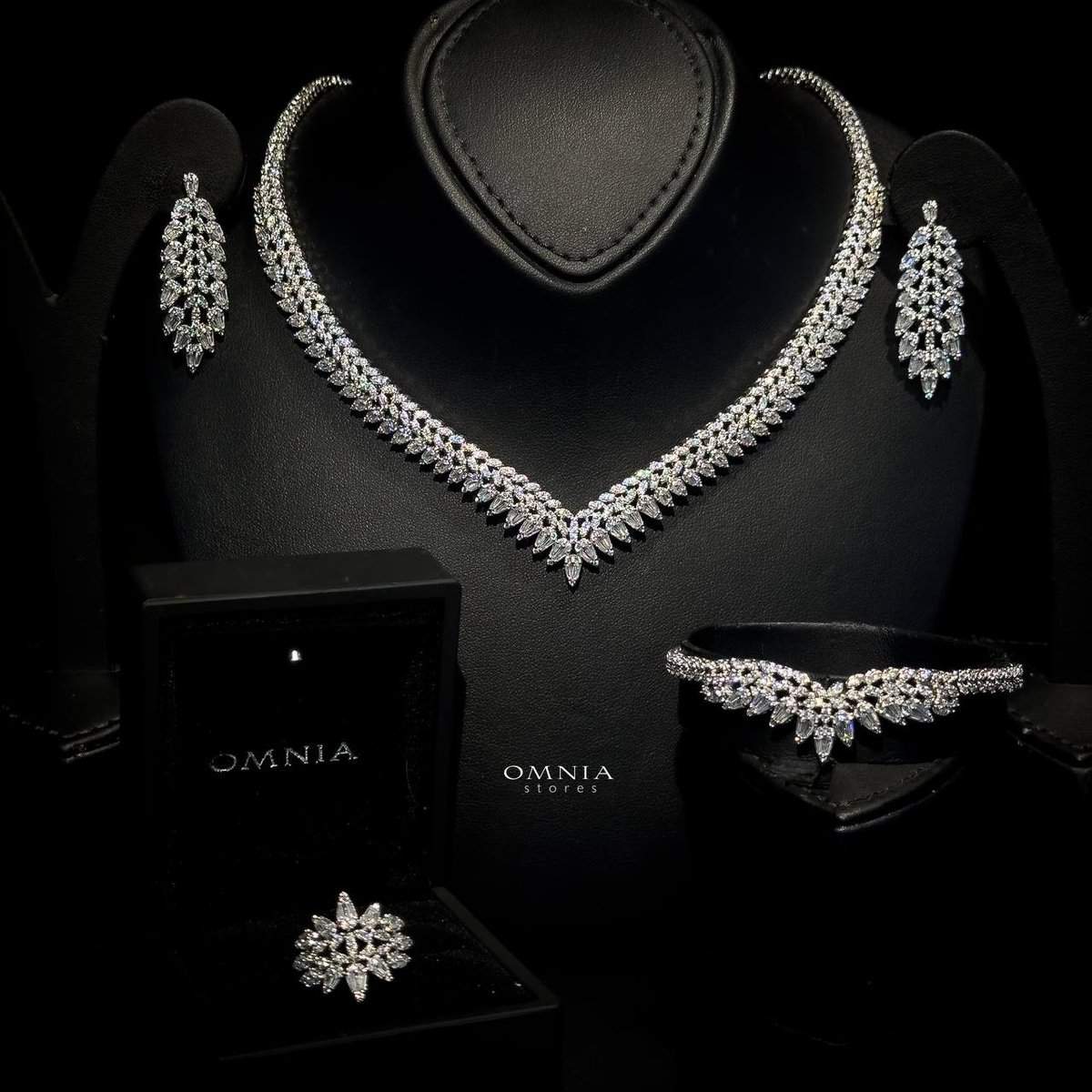 Omnia Rouba White Bridal Full Set in High Quality Zircon Stone Rhodium Plated - Image 2