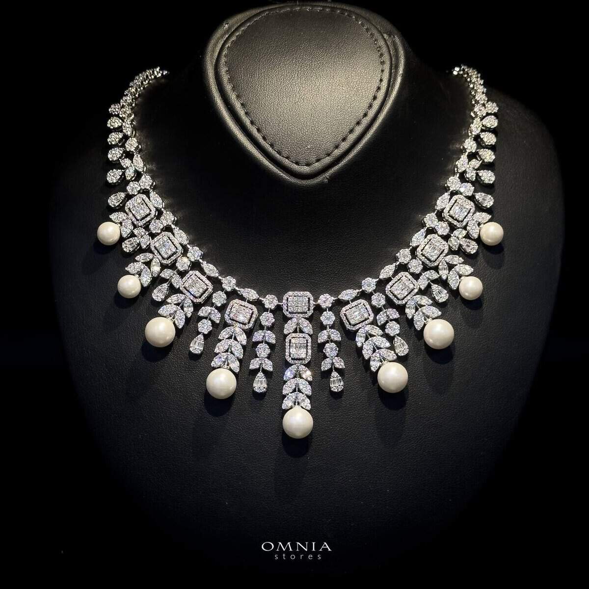 Omnia Dalimah White Bridal Full Set with High Quality Simulated Diamond - Image 2