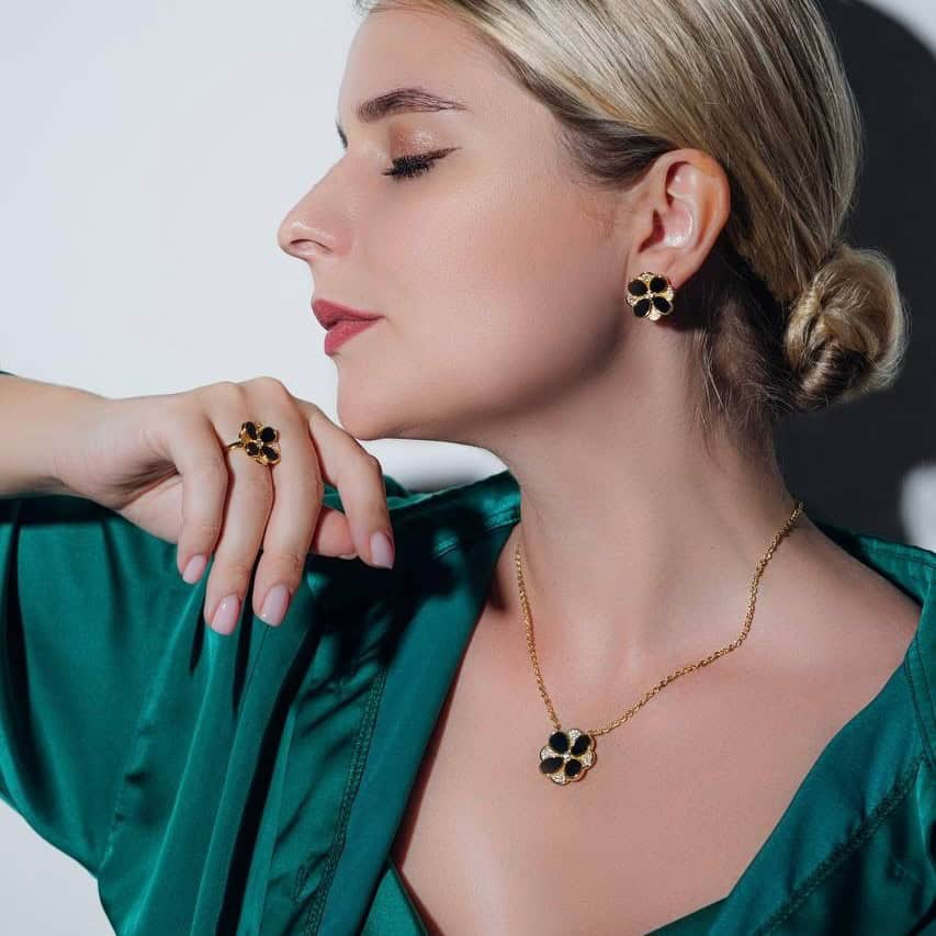 Omnia Hina Necklace Only in Black Agate Stone in High Quality Zircon Stone in Rhodium Plated - Image 2