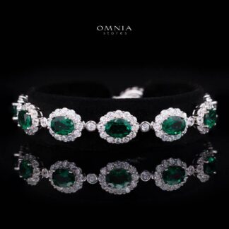 Omnia Mahasin Green Bracelet 925 Silver Certified in High Quality Lab-Grown Emerald Stone
