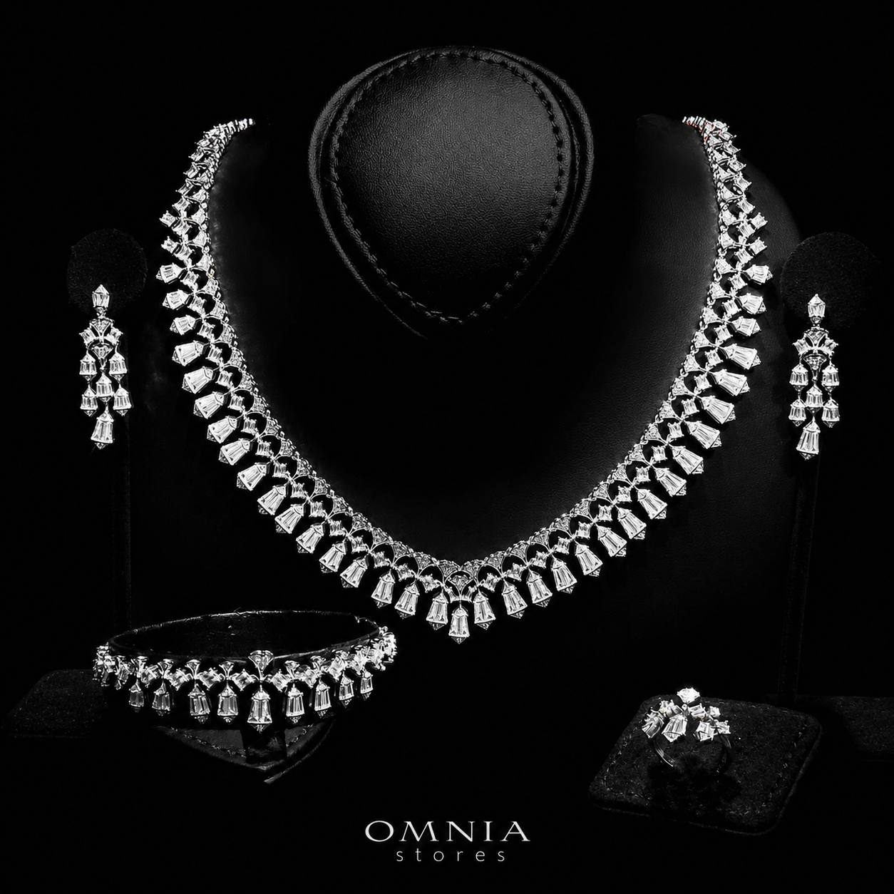 Omnia Noora White Bridal Full Set in 925 Silver High Quality Simulated Diamonds
