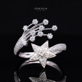 Calista Star White Moissanite Stone Ring With GRA Certified High Quality in 925 Silver
