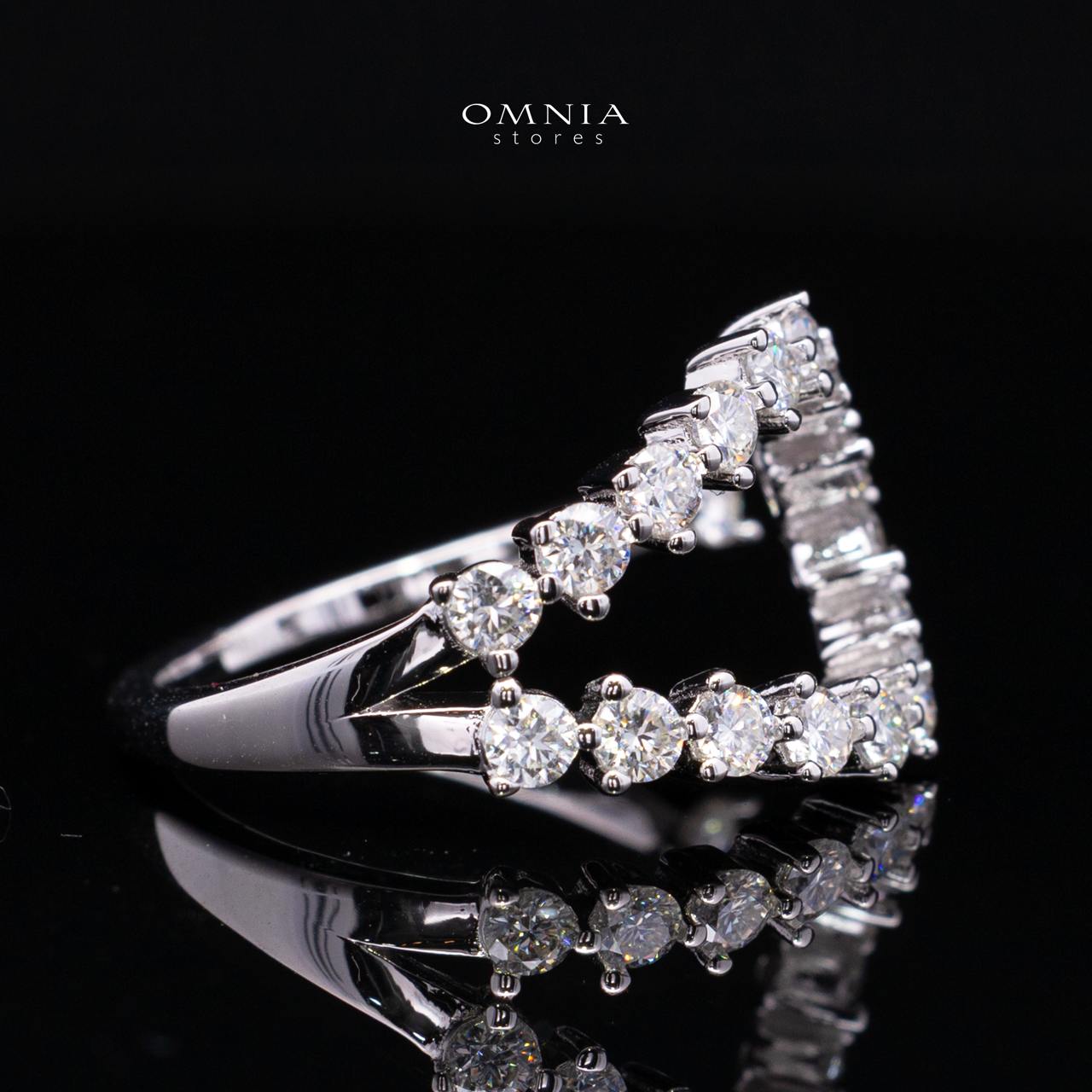Omnia Solara White Ring 925 Silver in High Quality White Moissanite Stone - Image 3