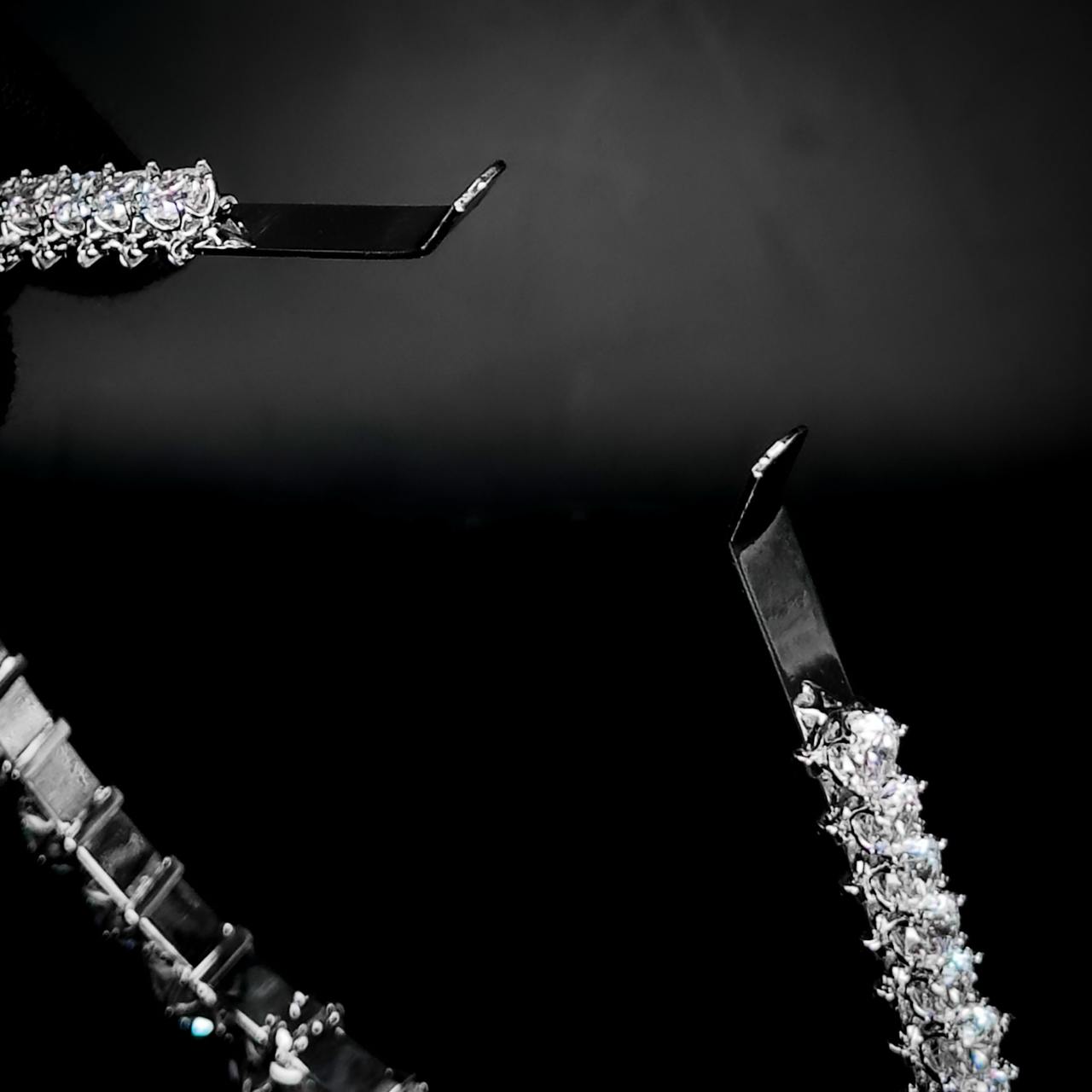 Omnia Imara Silver Hair Band In 925 Silver High Quality Lab Crafted Stones - Image 4
