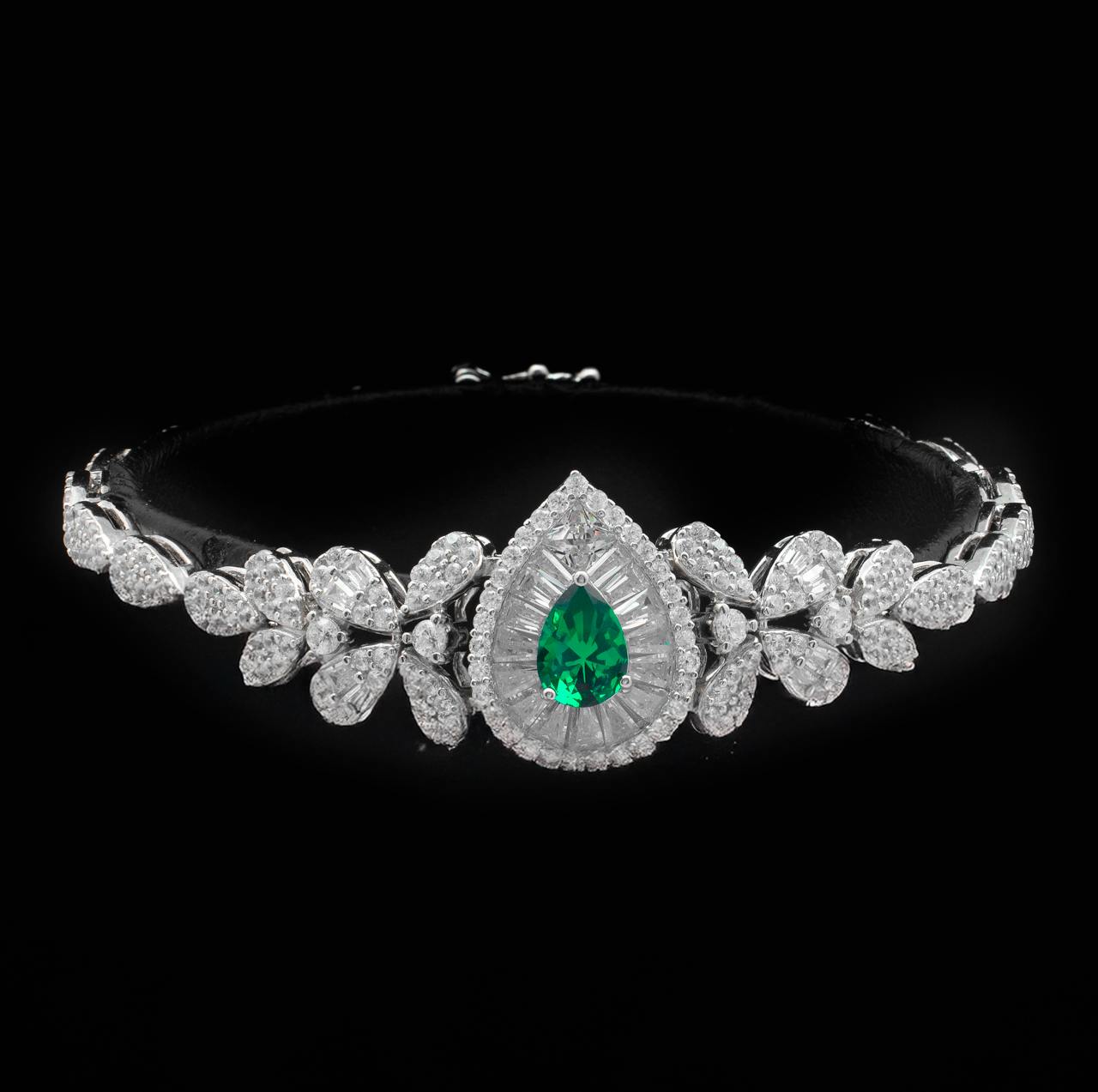 Omnia Sophia Green Teardrop Bridal Full Set in 925 Silver with High Quality Simulated Diamonds - Image 6