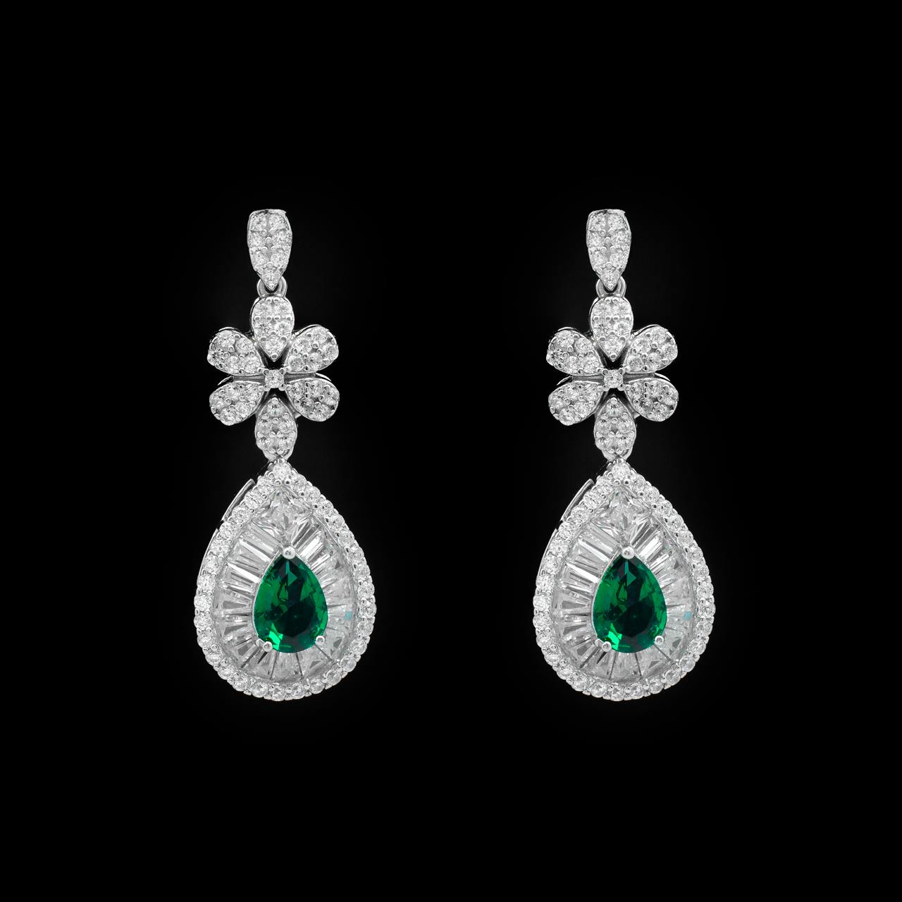 Omnia Sophia Green Teardrop Bridal Full Set in 925 Silver with High Quality Simulated Diamonds - Image 5