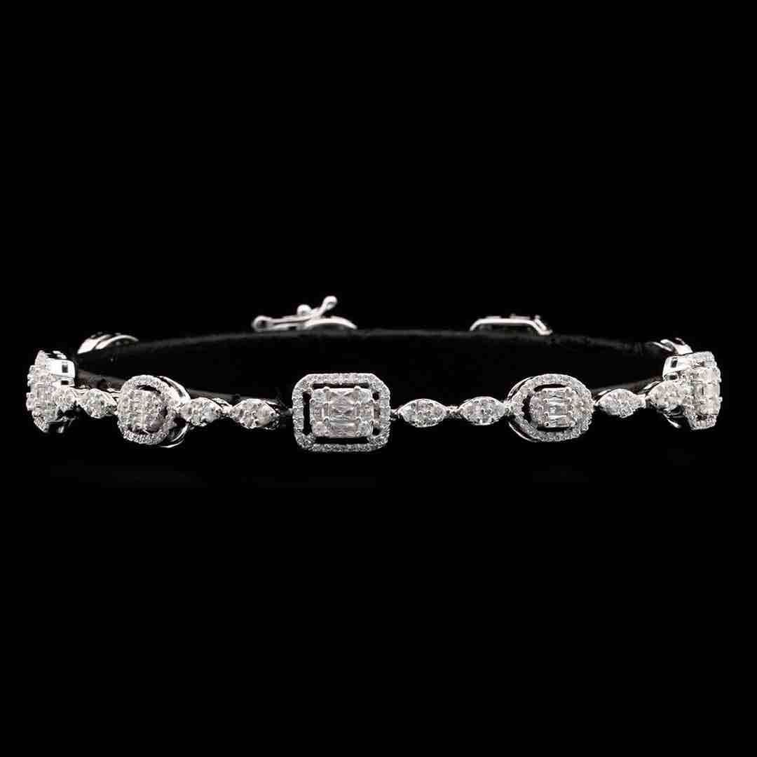 Omnia Thana White Bracelet in 925 Silver with High Quality Simulated Diamonds