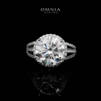 Omnia Fadwa White Moissanite Ring – Certified 925 Sterling Silver