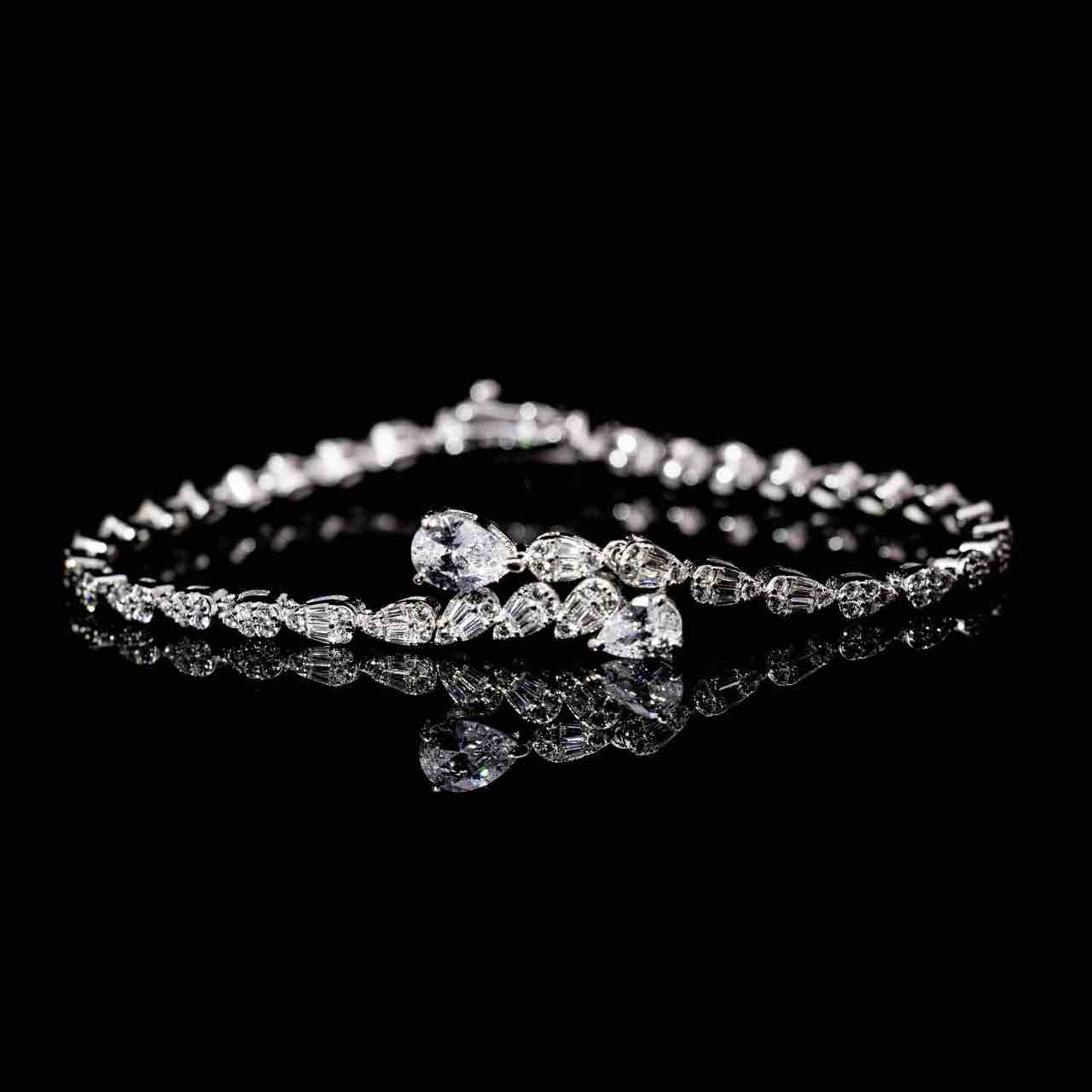 Omnia Khuloud White Bridal Full Set in 925 Silver High Quality Simulated Diamonds (6cm Only Available in KSA) - Image 5