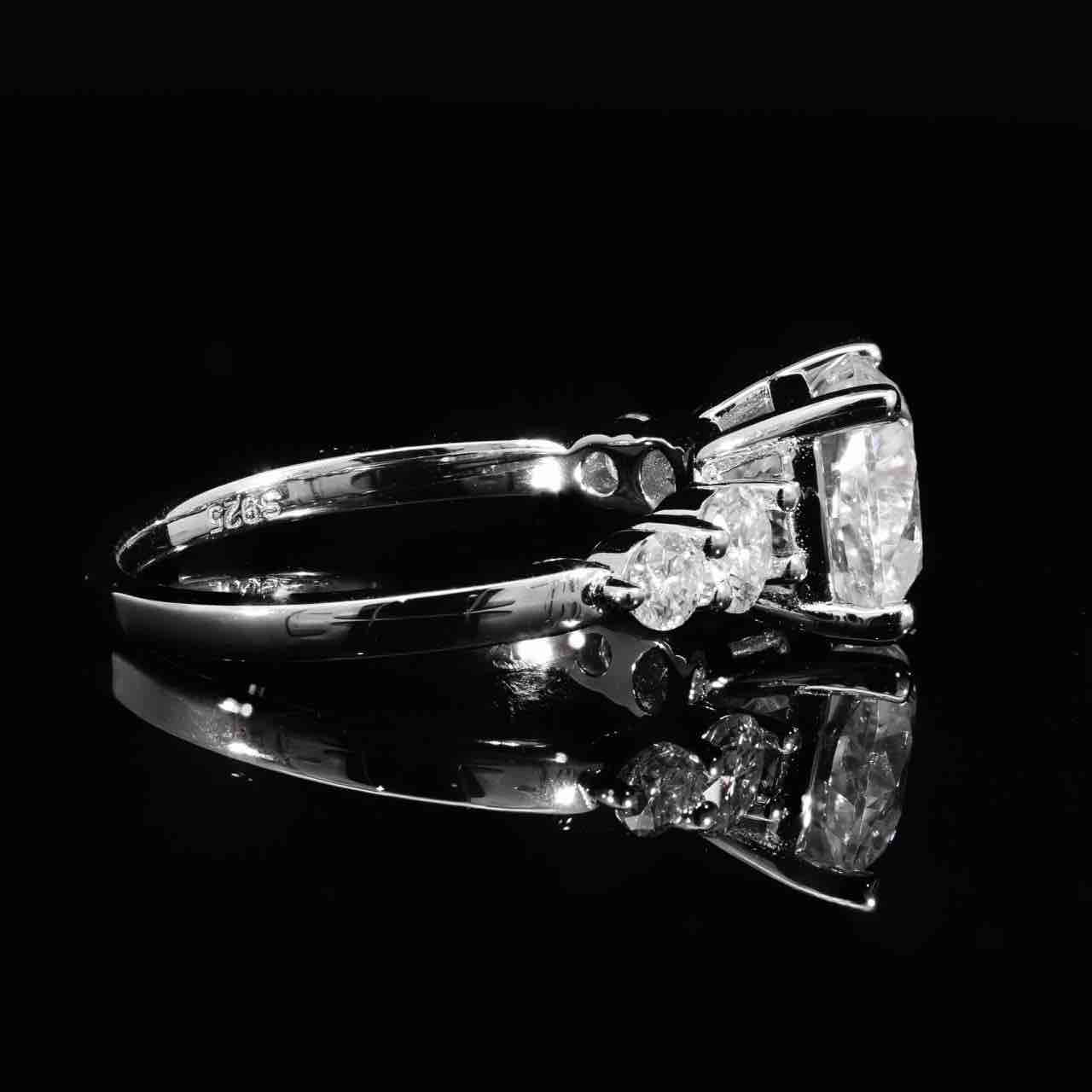 Omnia Munisa White Moissanite Ring – Certified 925 Sterling Silver Cushion Cut (3ct - GRA Certified) - Image 2