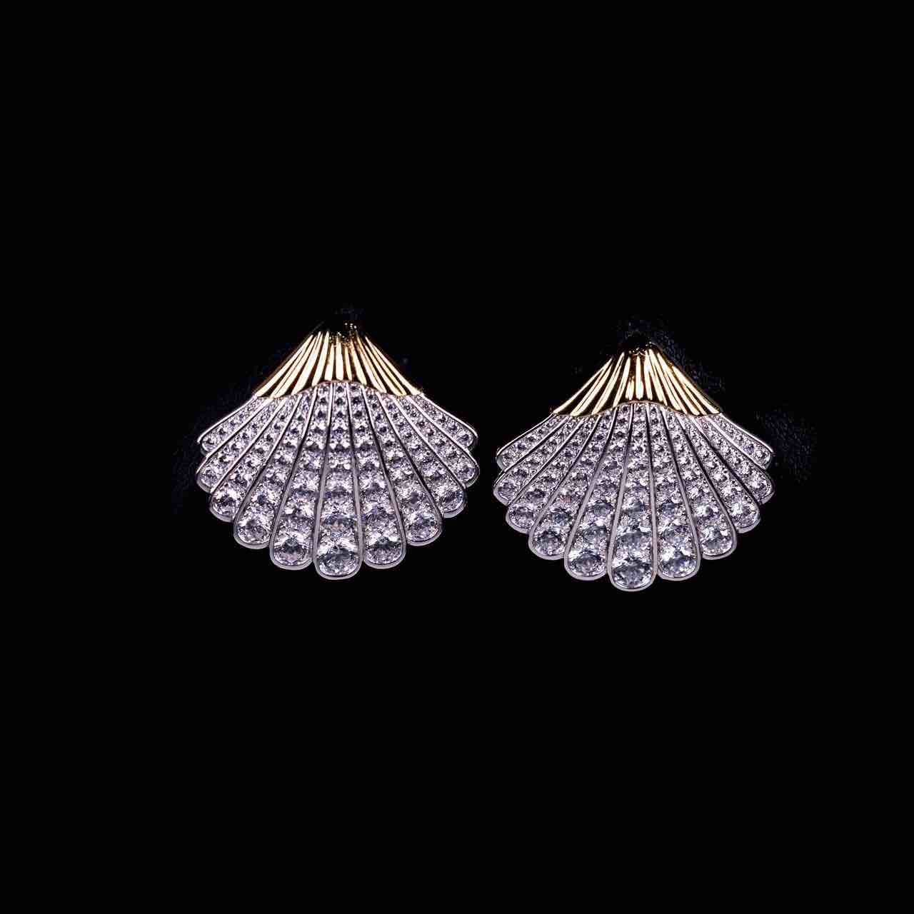 Omnia Nida Gold Plated Stud Earrings In 925 Silver High Quality Certified Lab Crafted Stones - Image 2