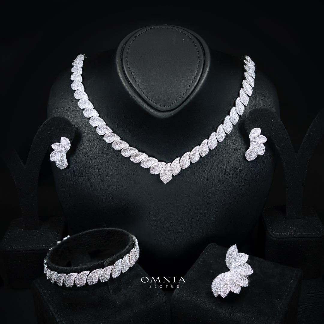 Omnia Alaia Luxury White Bridal Full Set in High Quality Zircon Stone Rhodium Plated