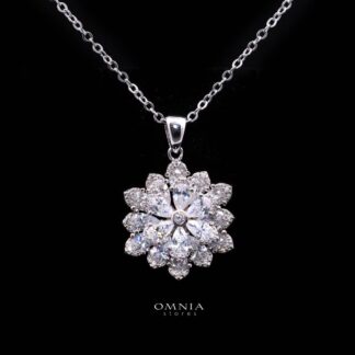 Omnia Damiyah White Floral Silver Pendant Necklace in 925 Silver with High Quality Simulated Diamonds