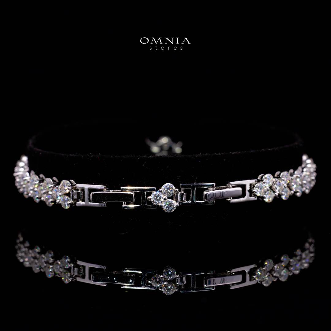 Omnia Nasiya White Silver Bracelet in 925 Silver with High-Quality Moissanite Stones - Image 2