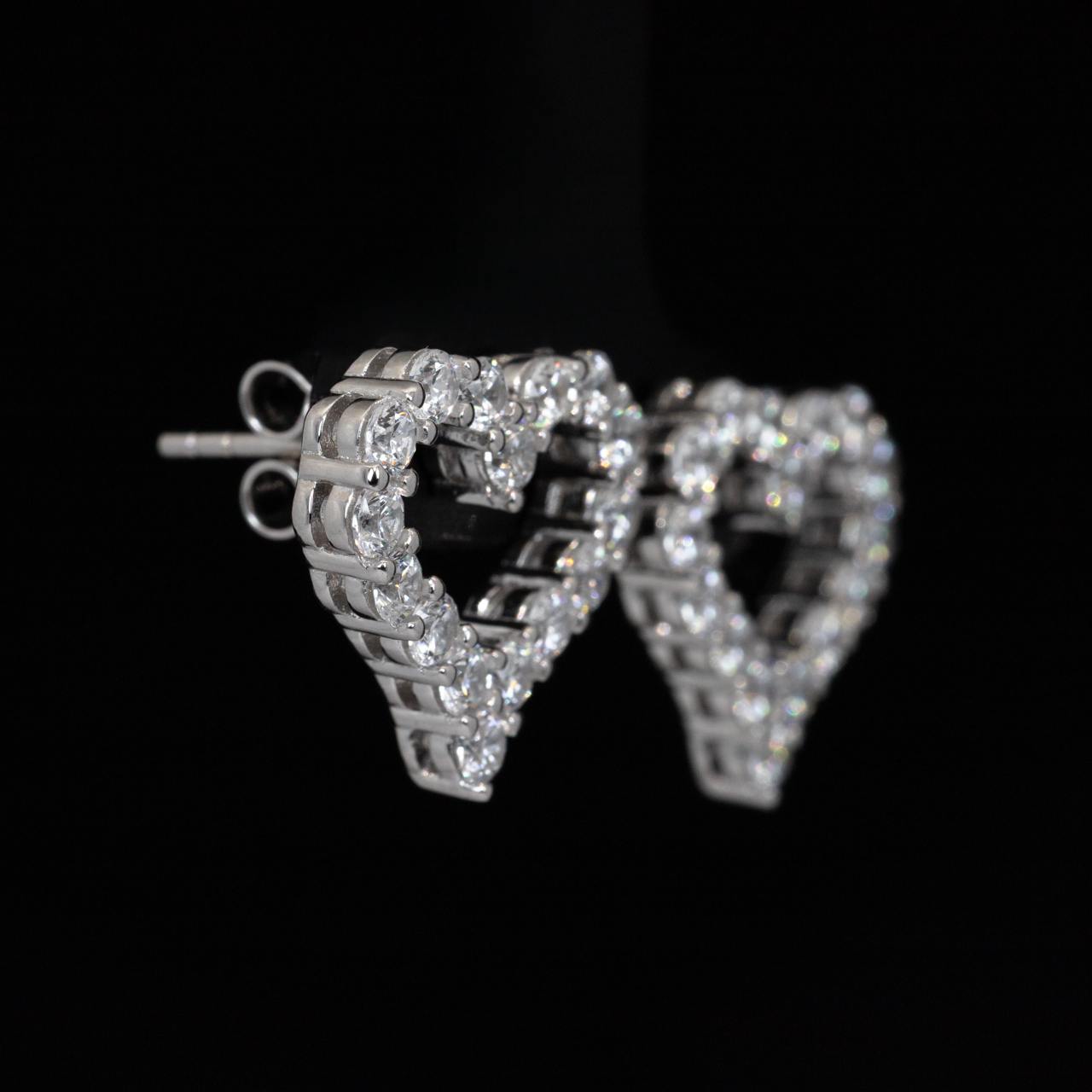 Omnia Afiya White Heart Earrings With High Quality Certified Lab Crafted Stones In 925 Silver - Image 2