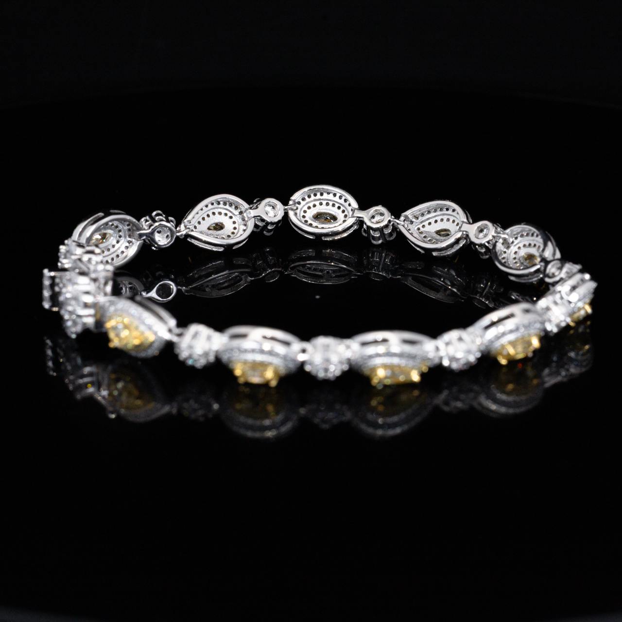 Omnia Taliha White and Yellow Bracelet With High Quality Simulated Diamonds In 925 Silver - Image 4