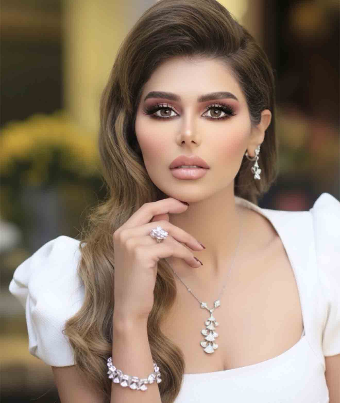 Lulu Alaslawi