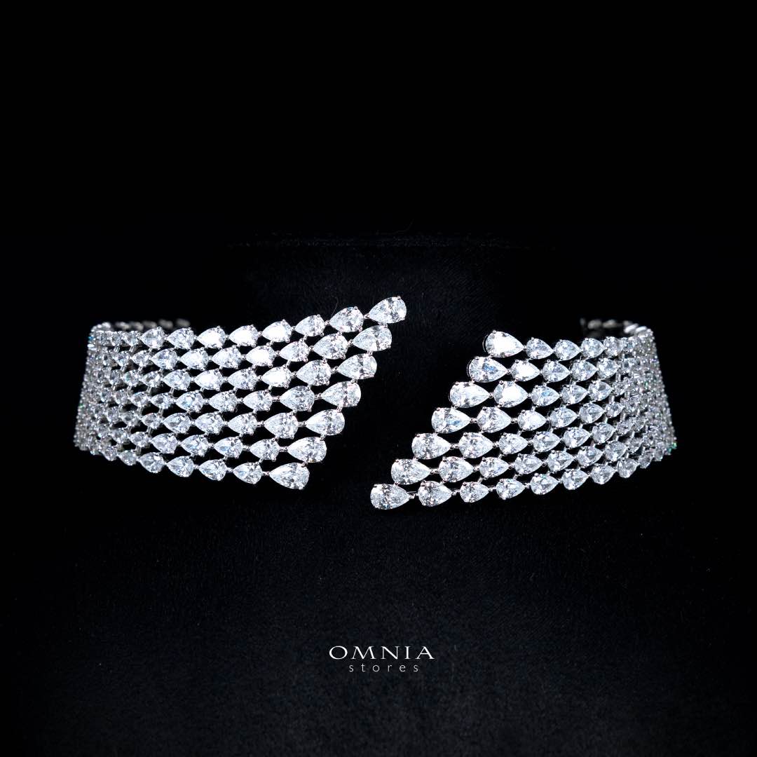 Omnia Nylah White Choker Necklace With High Quality Simulated Diamonds In 925 Silver - Image 2