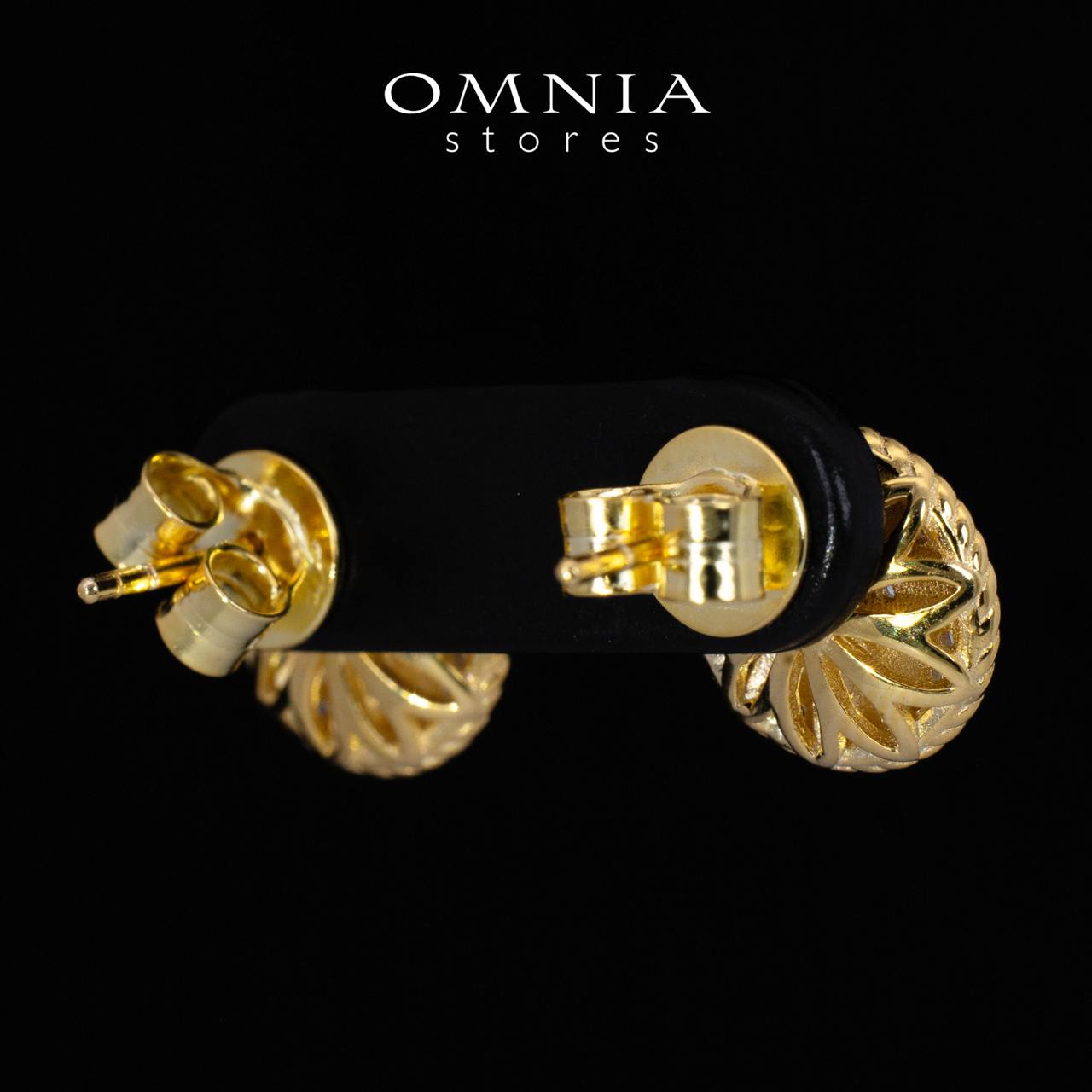 karoline Golden Round Earrings With High Quality Simulated Diamonds in 925 Silver - Image 3