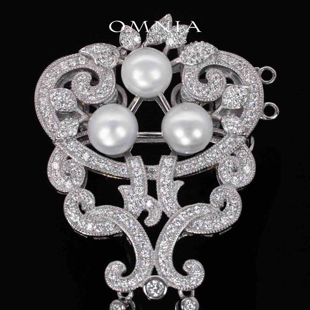 Raina Floral White Real Fresh Water Pearl Brooch With High Quality Simulated Diamonds in 925 Silver - Image 2