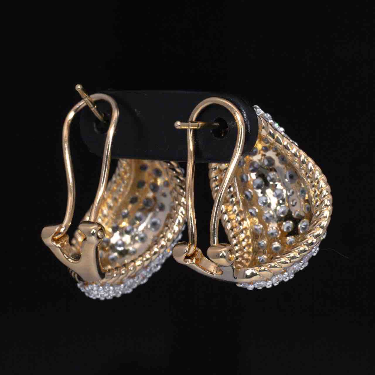 Chelsea Goldend Clip Earrings in 925 Silver Accessories High Quality Simulated Diamonds - Image 3