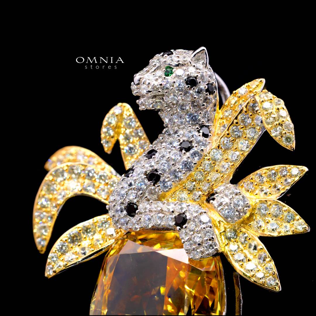 Kaylie Yellow TIger Brooch With High Quality Simulated Diamonds in 925 Silver - Image 2