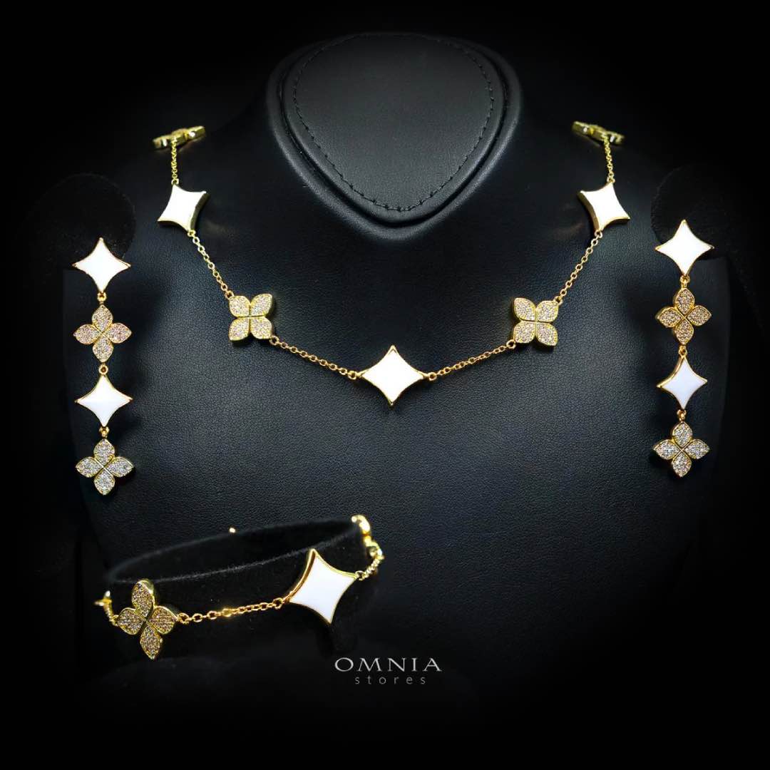 Omnia Golden Clove White Choker Full Set with High-Quality Simulated Diamonds Gold Plated 42cm