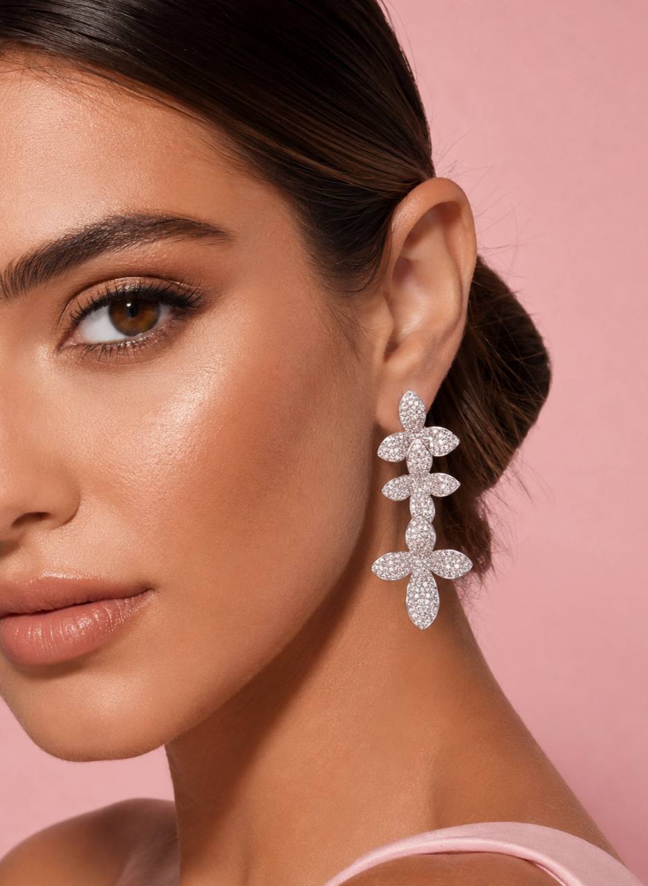 Omnia Dayana Leaf Drop Earrings With High Quality Simulated Diamonds in 925 Silver - Image 3