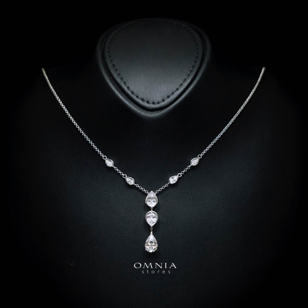 Omnia Zaida White Necklace With High Quality Certified Lab Crafted Stones In 925 Silver