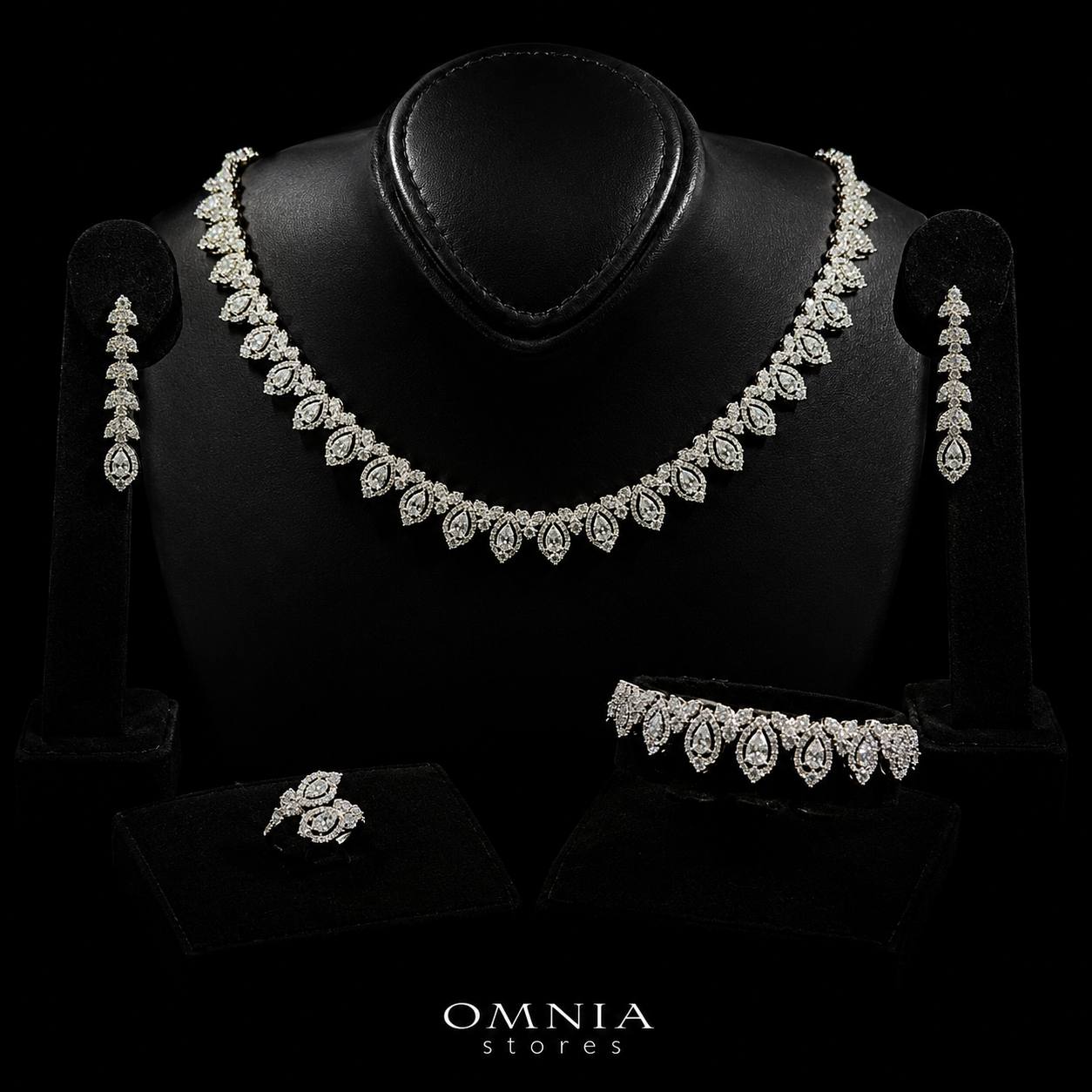 Helena White Bridal Full Set in 925 Silver High Quality Simulated Diamonds