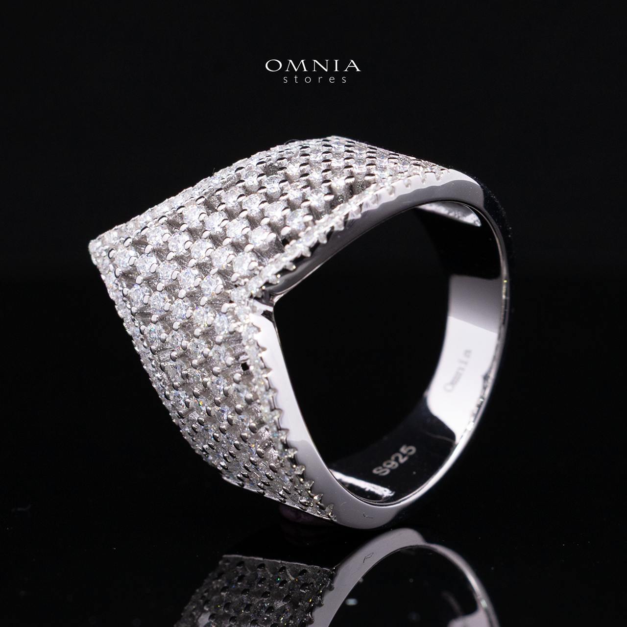 Kinslee Premium White Moissanite Ring in 925 Sterling Silver - Image 4