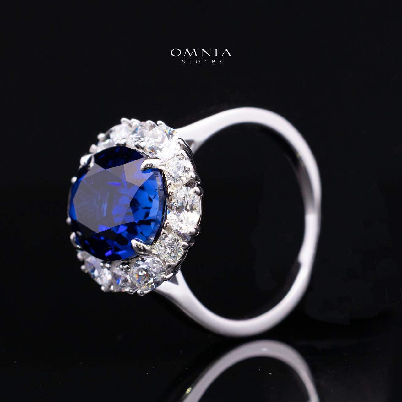 Khloe Blue Lab-Grown Sapphire Ring with GRC Certificate, Oval 10×12mm, in 925 Sterling Silver – Classic Halo Cluster - Image 4