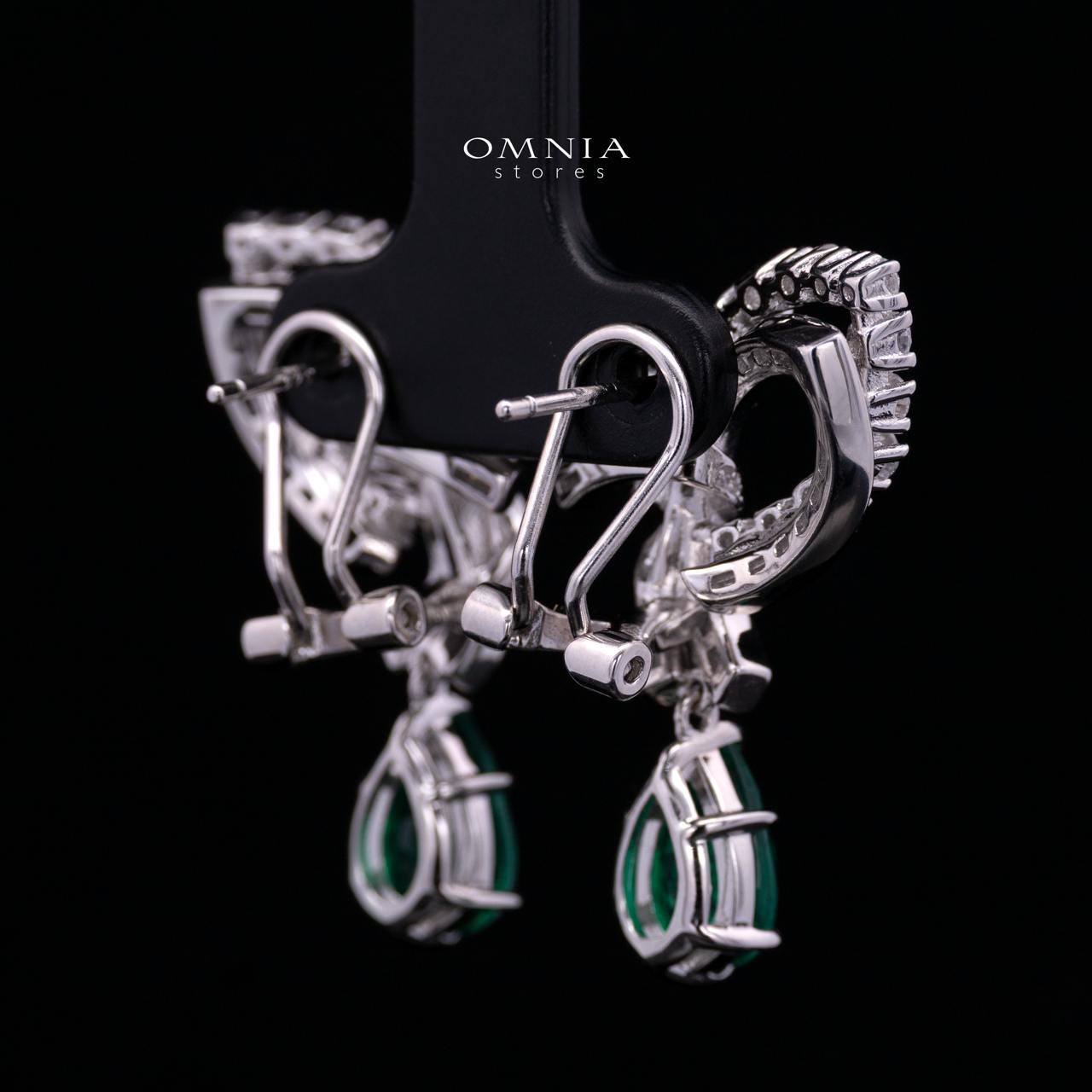 Mary Winged Green Drop Earrings: High-Quality Premium Simulated Diamond in 925 Silver - Image 3