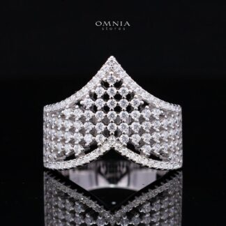 Kinslee Premium White Moissanite Ring in 925 Sterling Silver