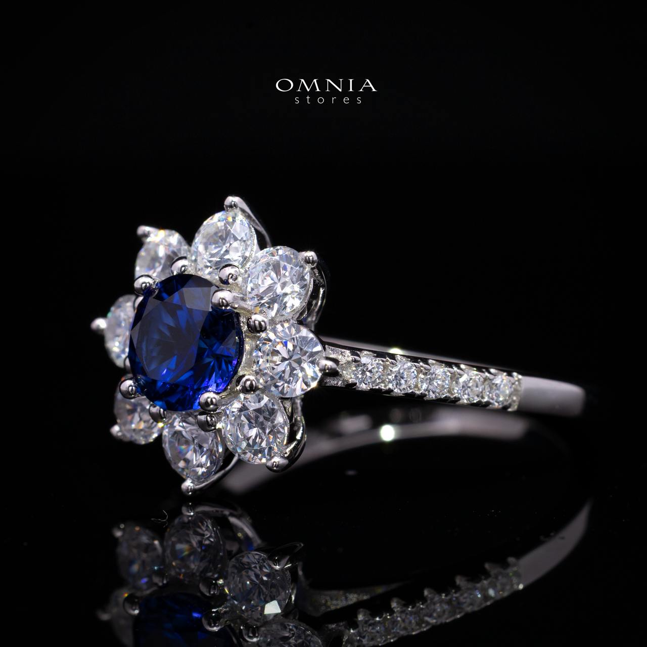 Henrietta Lab-Grown Blue Sapphire Ring with GRC Certificate, Round 5mm in 925 Sterling Silver - Image 2