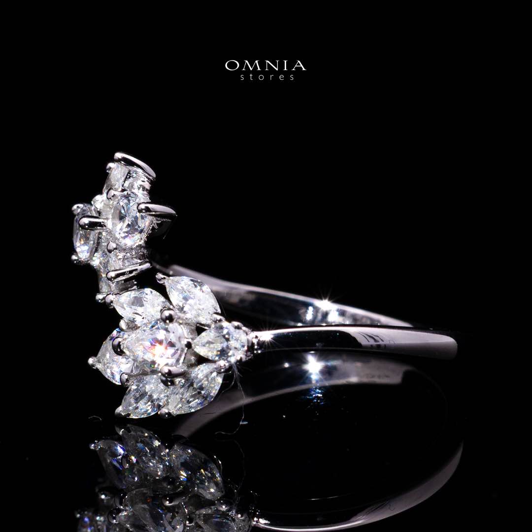 Lorraine White Leaf-Inspired Ring in 925 Silver with Premium Simulated Diamonds - Image 2