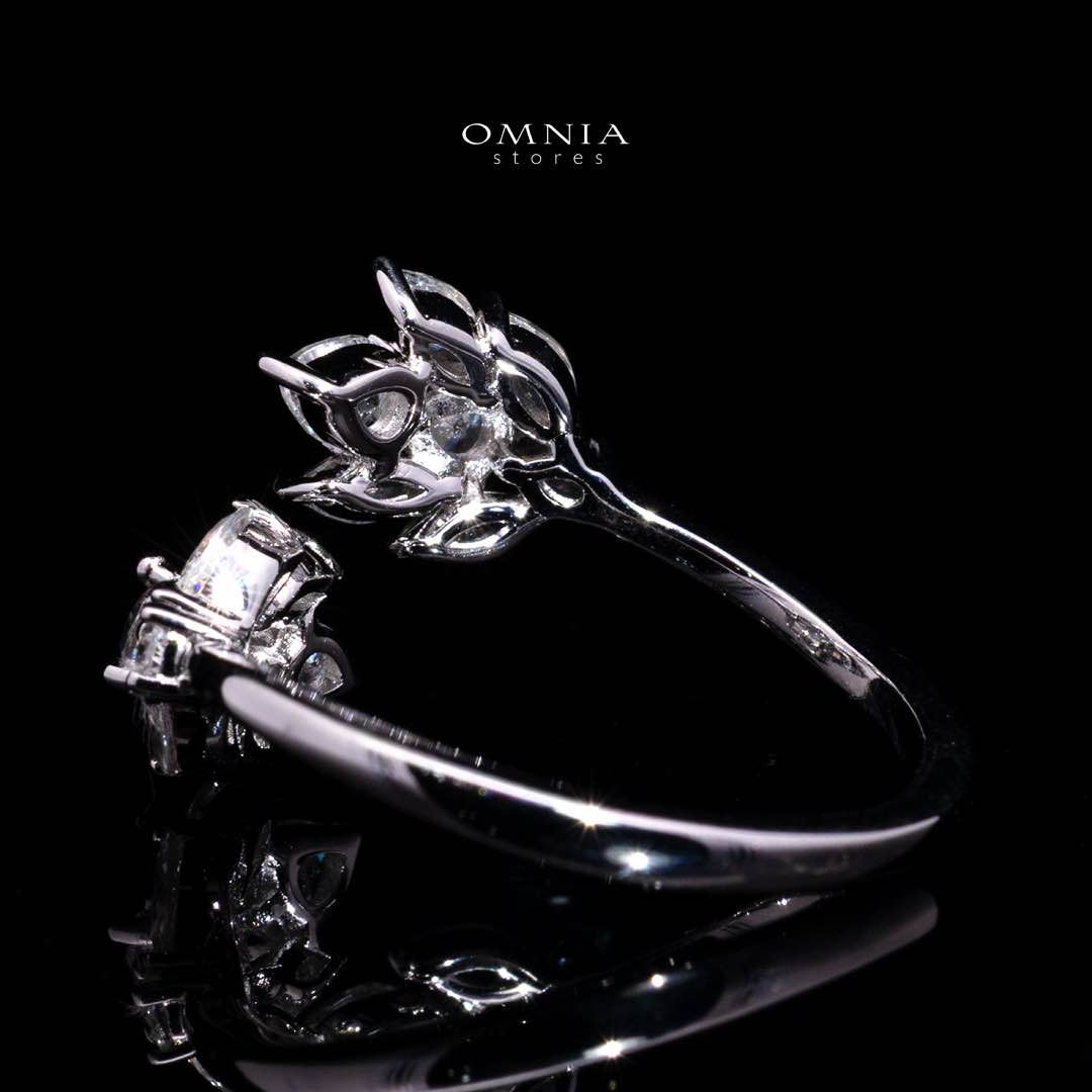 Lorraine White Leaf-Inspired Ring in 925 Silver with Premium Simulated Diamonds - Image 4