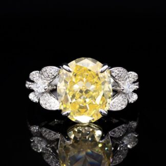 Omnia Maysun Yellow Ring In 925 Silver High Quality Simulated Diamonds