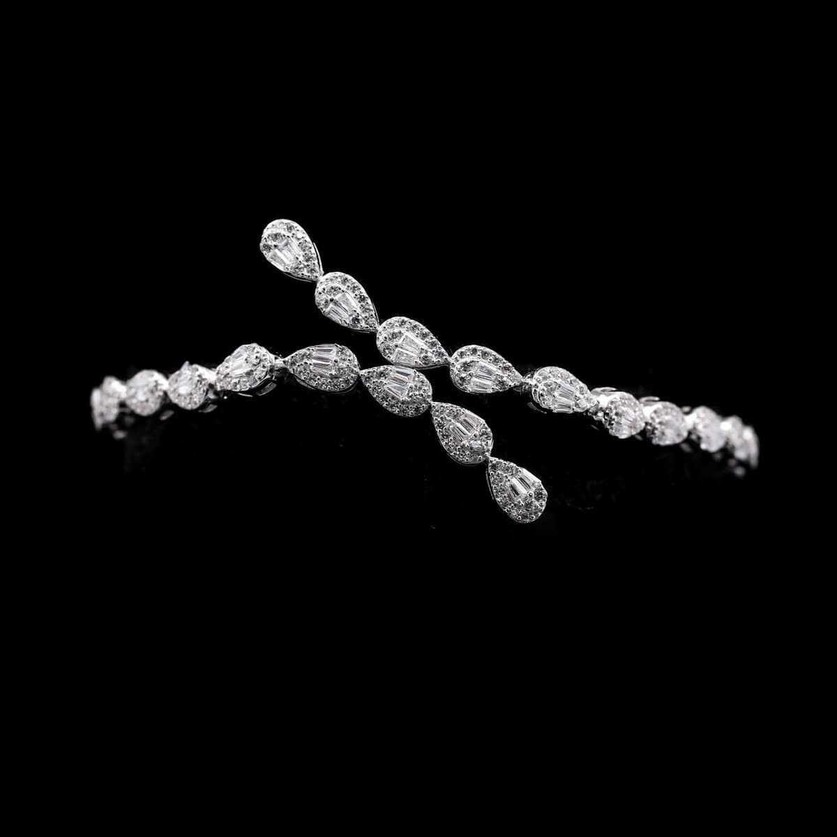 Misty White Bridal Full Set – Premium Rhodium Plated with High-Quality Zircon Stones - Image 3