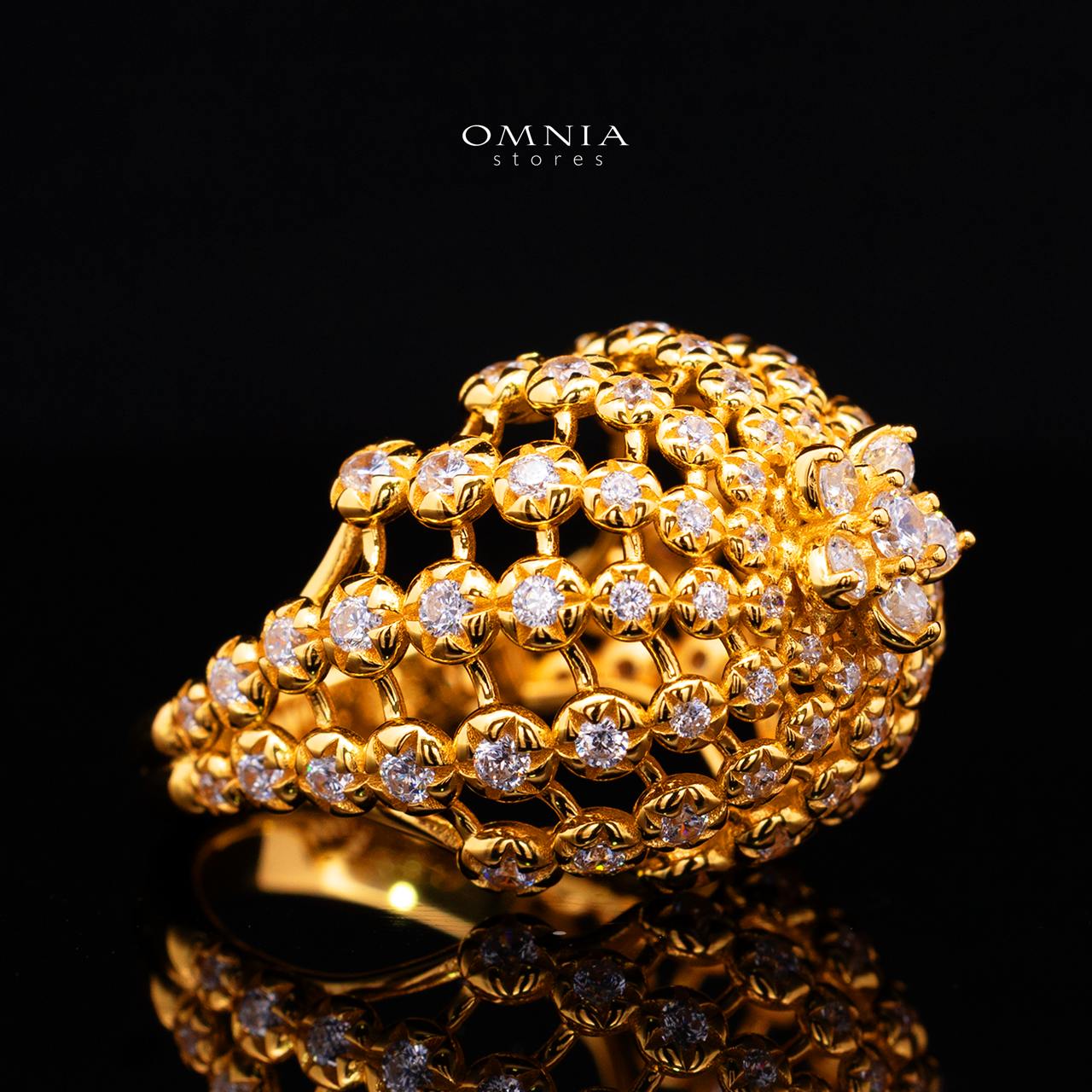 Cyralisse Gold Ring with High-Quality Premium Simulated Diamonds in 925 Sterling Silver - Image 3