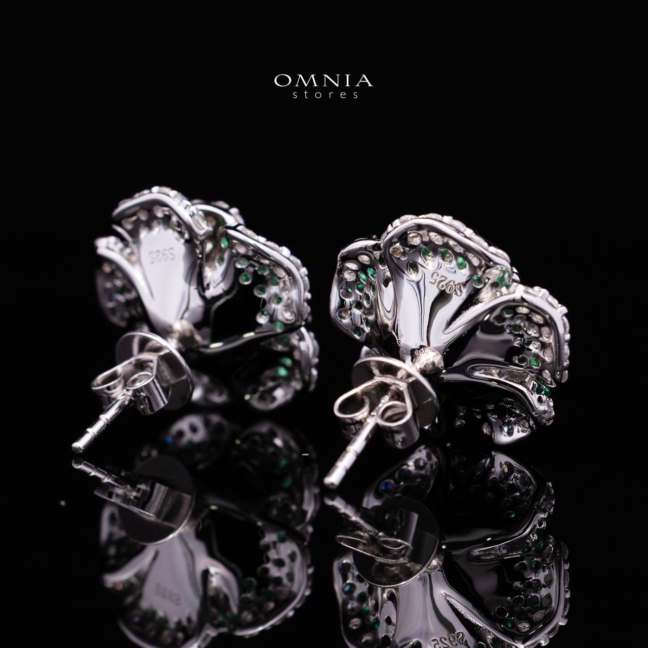 Safiyah Green Rose Stud Earrings 925 Sterling Silver | Premium Brilliant-Cut Simulated Diamonds - Image 4