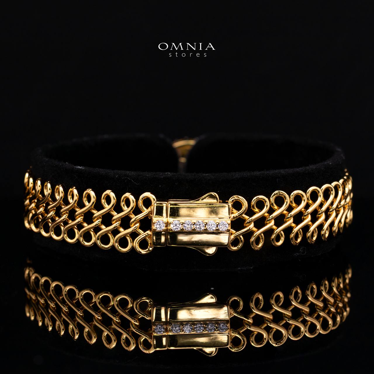 Kaelani Infinity Link Bracelet Gold Plated with Premium Simulated Diamonds and Certificate 925 Sterling Silver - Image 2