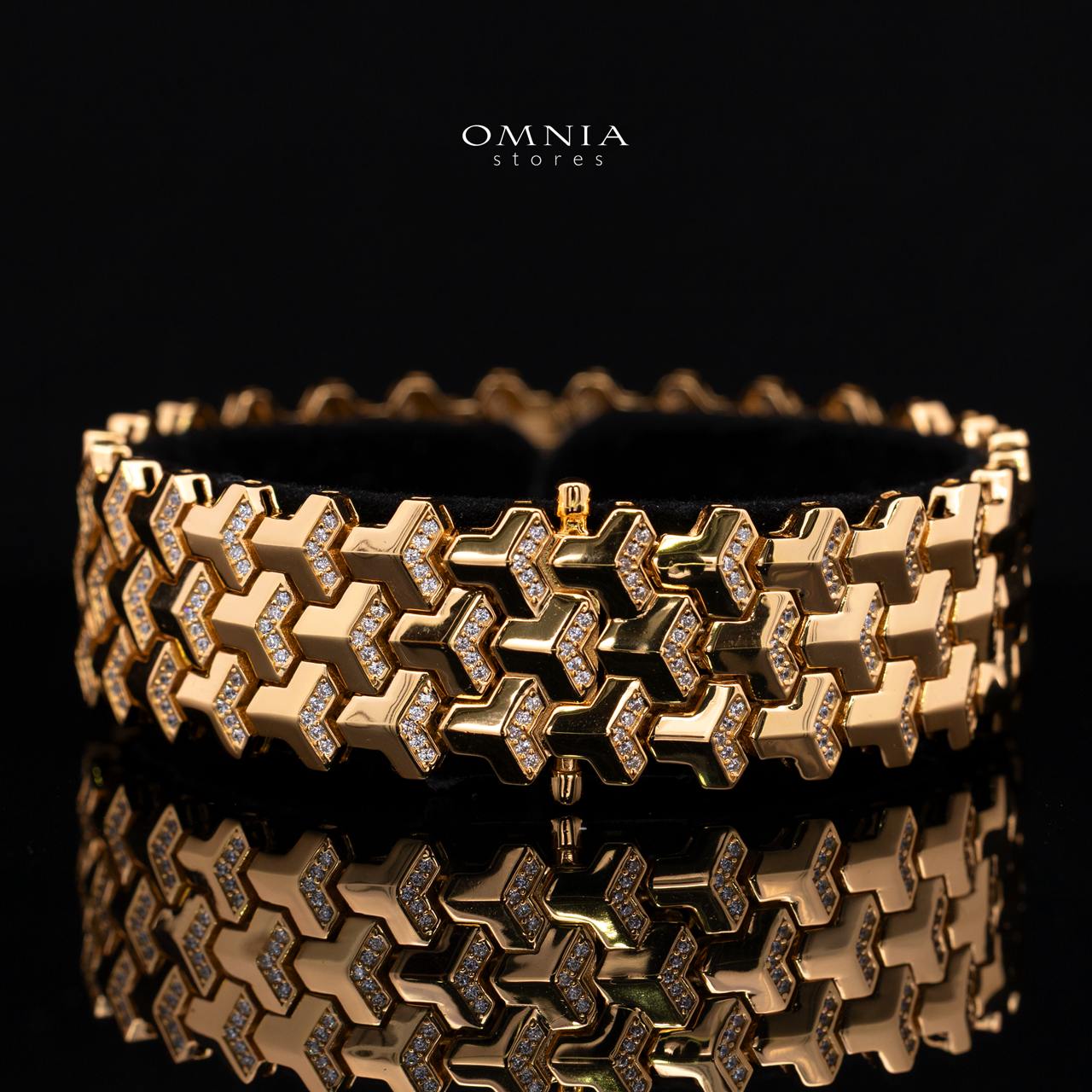 Sorelle Chevron Gold-Plated Bracelet with Premium Simulated Diamonds in 925 Sterling Silver - Image 2