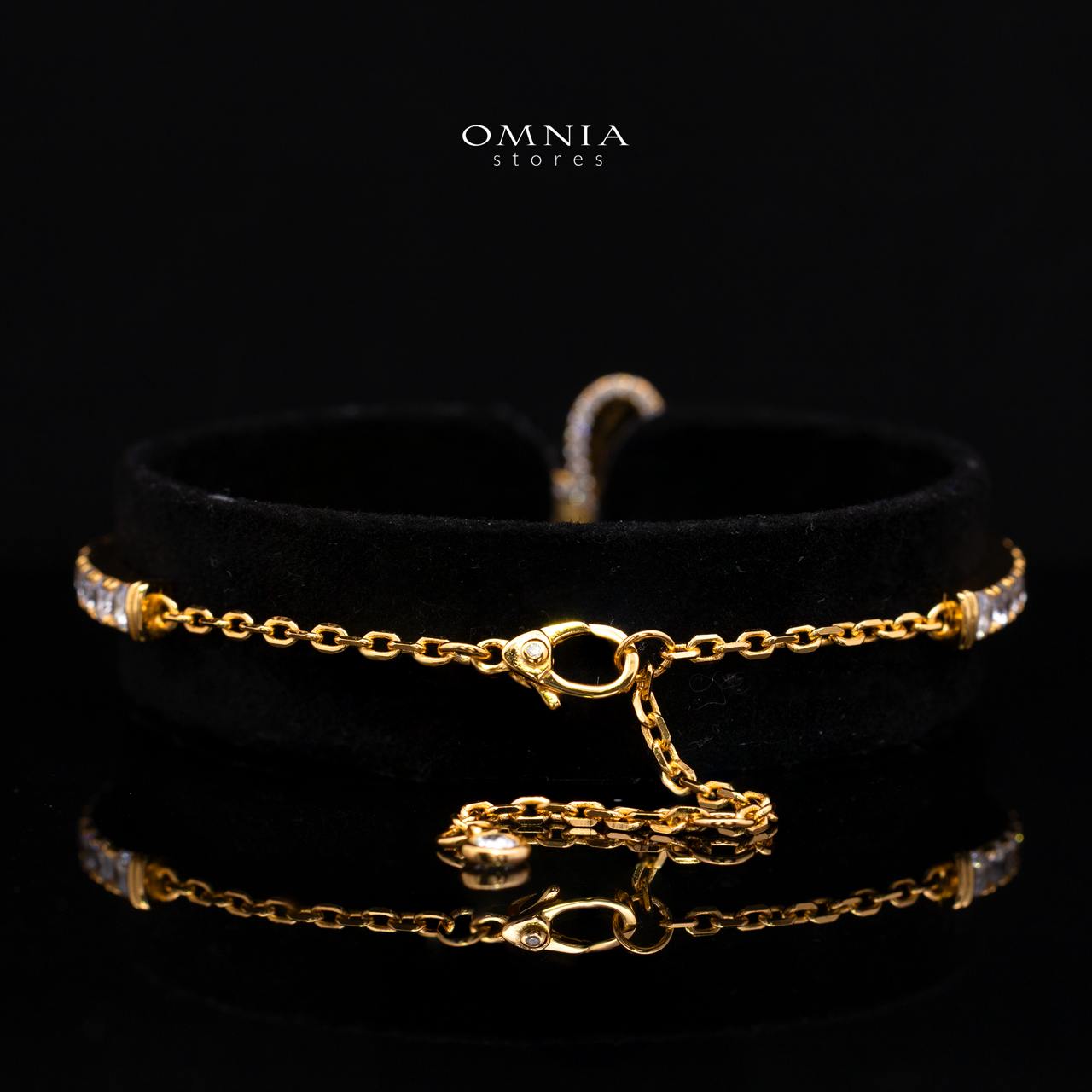 Azaria Butterfly Halo Gold-Plated Bracelet with Premium Simulated Diamonds and Certificate in 925 Sterling Silver - Image 2