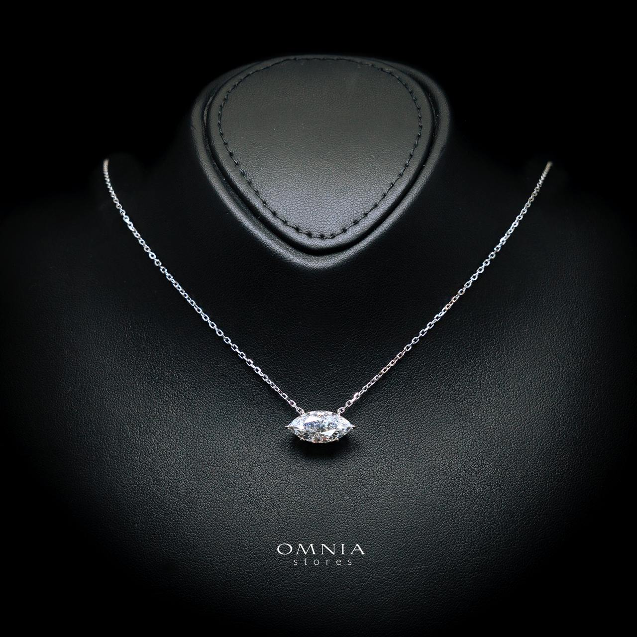 Carrie Necklace with Certificate, High-Quality Premium Simulated Diamonds in 925 Sterling Silver - Image 2