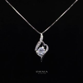 Iliana White Pendant Necklace with High-Quality Simulated Diamonds in 925 Sterling Silver