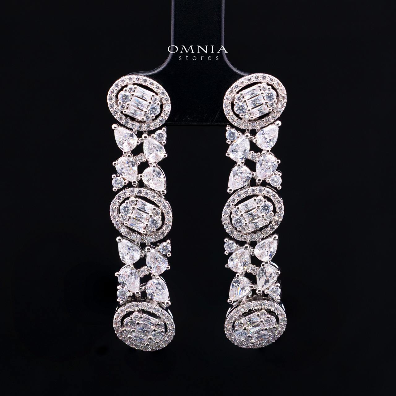 Rahima White Luxury Bridal Full Set with High-Quality Simulated Diamonds and Rhodium Plating - Image 5