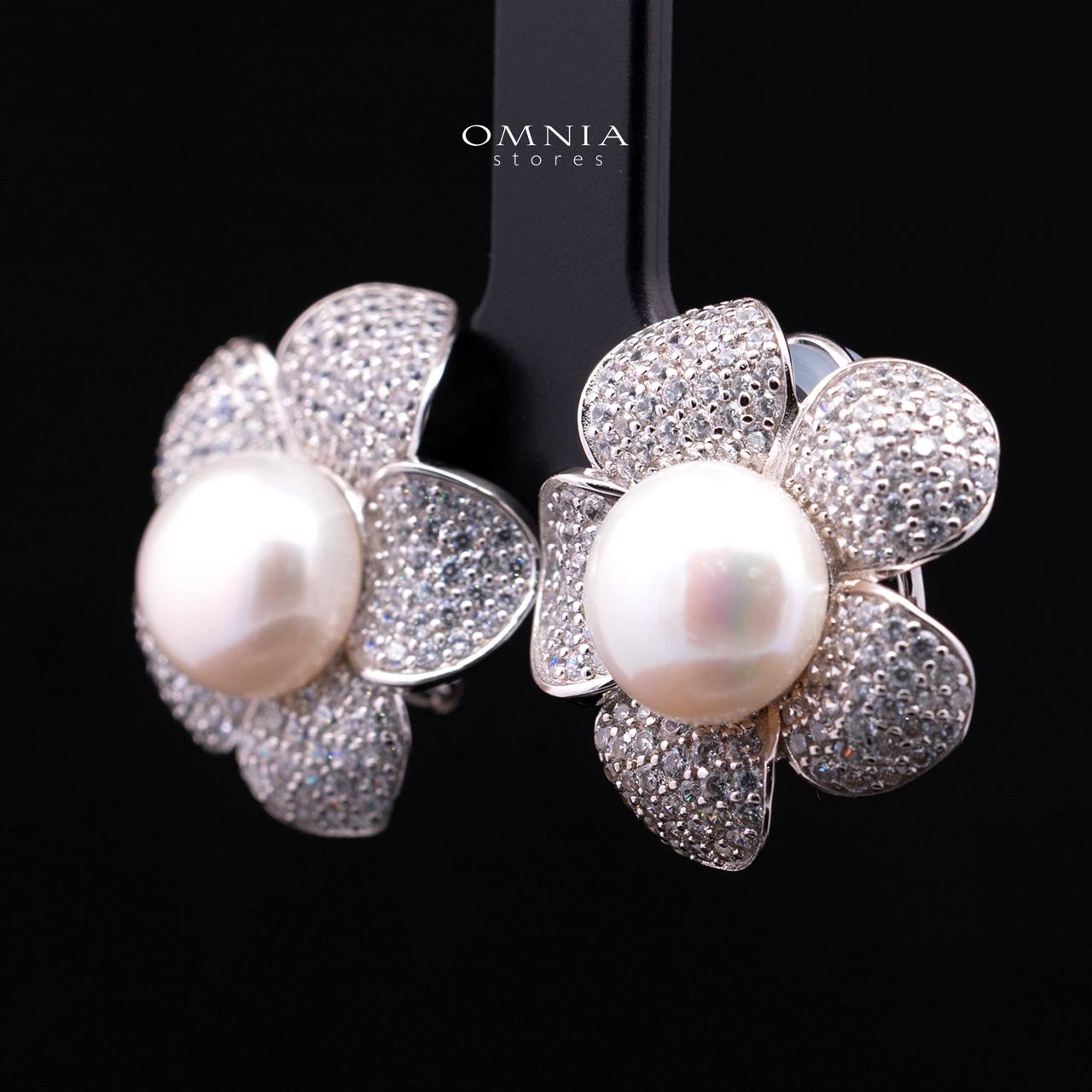 Najaah Floral Fresh Water Pearl Earring in 925 Silver with High-Quality Simulated Diamonds - Image 2