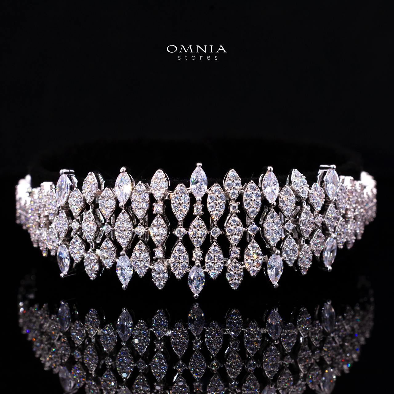 Cyra White Luxury Bridal Full Set with High-Quality Simulated Diamonds and Rhodium Plating - Image 4